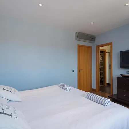 Daire Penthouse With Private Swimming Pool Melenara